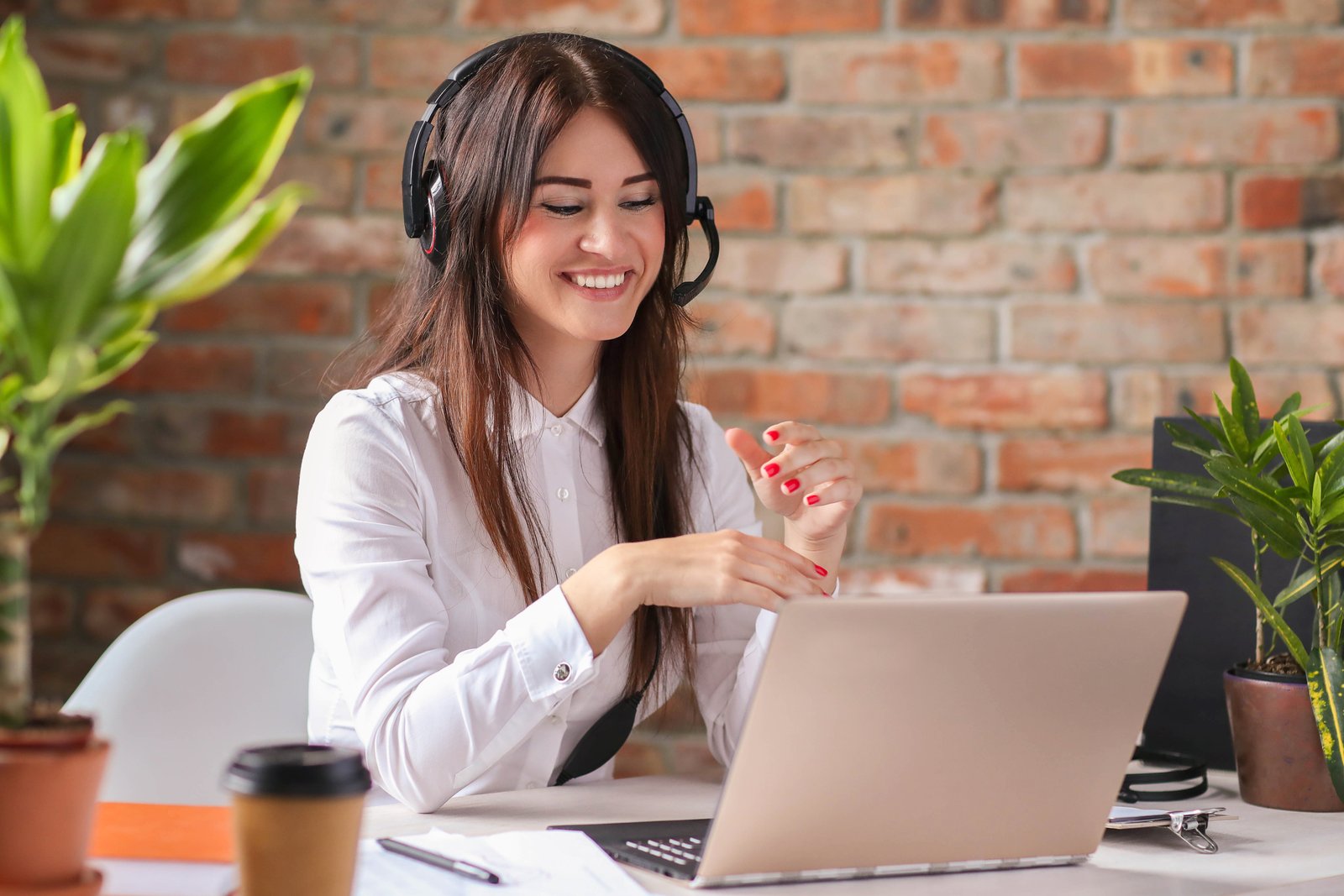 Customer-Service-Skills-for-Working-1